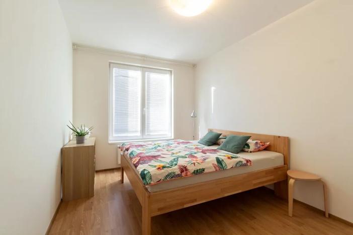 Pronájem bytu 3+kk, Praha - Čakovice, Bermanova, 81 m2