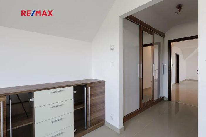 Prodej rodinného domu, Říčany, Tulipánová, 260 m2