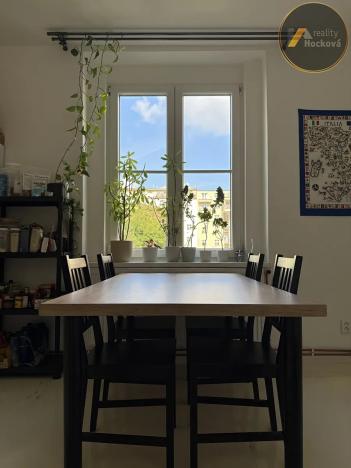 Pronájem bytu 2+kk, Praha - Vinohrady, Šrobárova, 49 m2