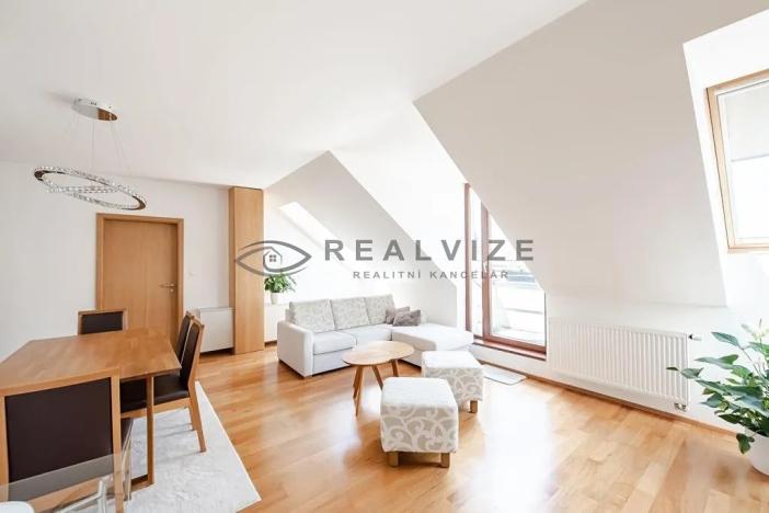 Pronájem bytu 3+kk, Hluboká nad Vltavou, Masarykova, 86 m2