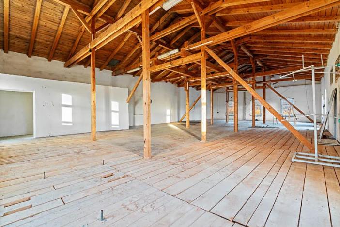 Prodej obchodního prostoru, Zlín, Bezručova, 1976 m2