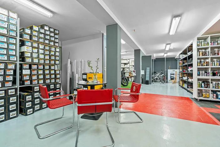 Prodej obchodního prostoru, Zlín, Bezručova, 1976 m2