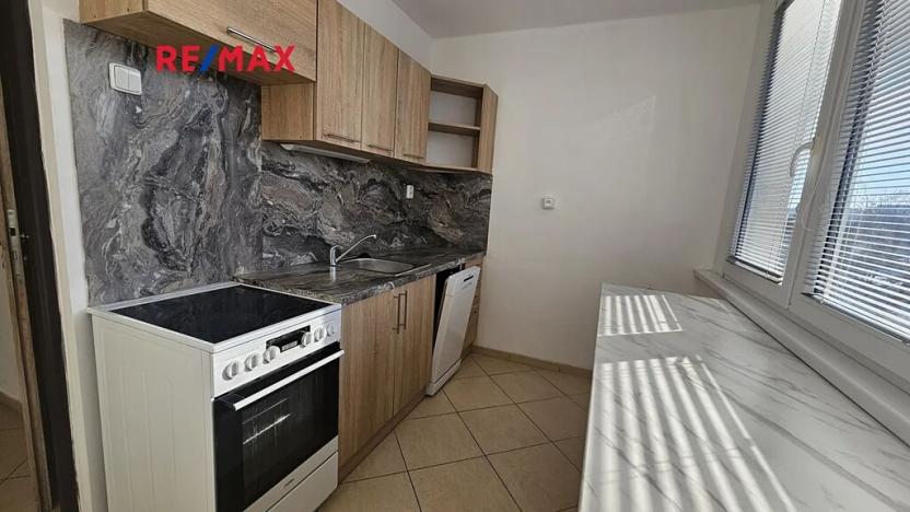 Pronájem bytu 1+1, Kolín, Dělnická, 31 m2