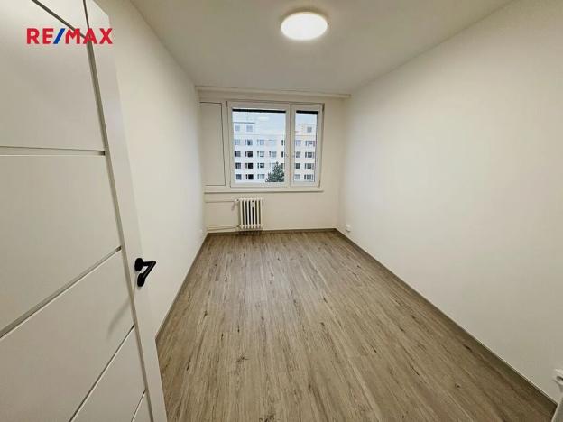 Pronájem bytu 2+kk, Praha - Horní Počernice, Ruprechtická, 45 m2
