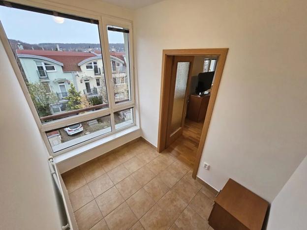 Pronájem bytu 1+kk, Praha - Kunratice, Velké Kunratické, 41 m2