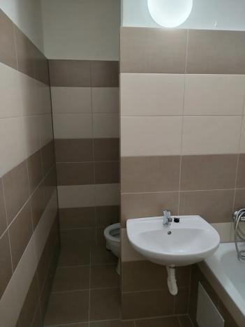 Pronájem bytu 2+kk, Pardubice, Lonkova, 55 m2