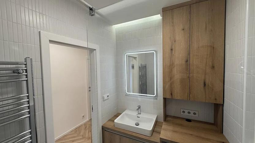 Pronájem bytu 2+1, Zlín, Věžové domy, 65 m2