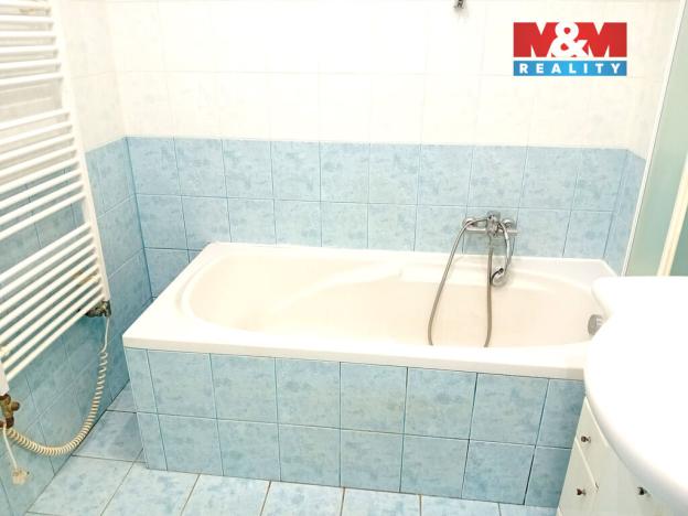 Pronájem bytu 1+1, Dvůr Králové nad Labem, Slovany, 40 m2