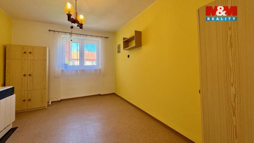 Prodej bytu 3+1, Dubňany, Nám. 15.dubna, 62 m2