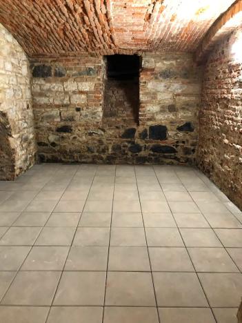 Pronájem skladu, Praha - Žižkov, Husitská, 28 m2