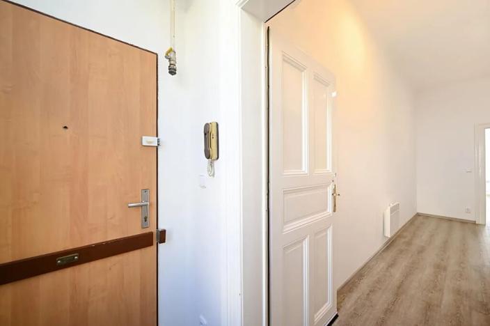 Pronájem bytu 1+1, Praha - Vršovice, Moskevská, 37 m2