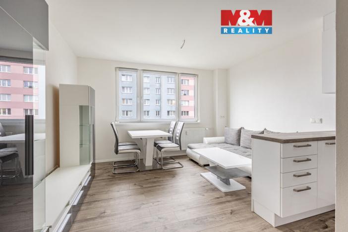 Prodej bytu 2+kk, Cvikov, Sídliště, 43 m2