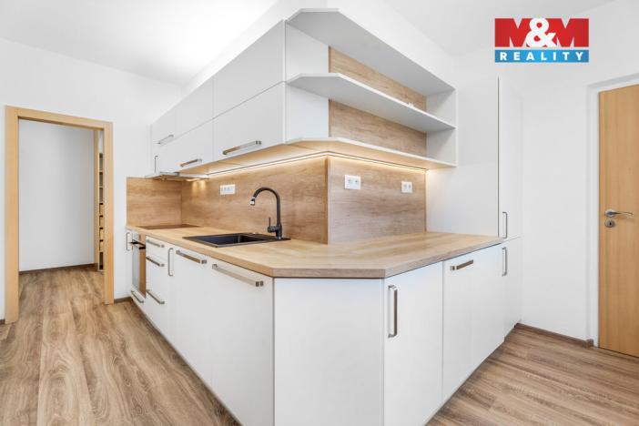 Prodej bytu 3+1, Jablonec nad Nisou, Lužická, 69 m2