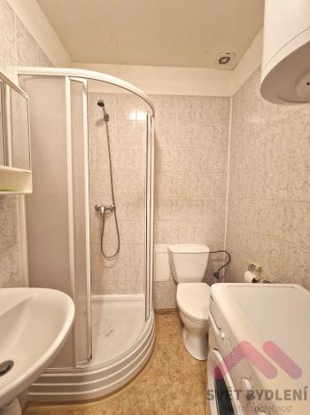 Pronájem bytu 1+kk, Praha - Smíchov, Grafická, 23 m2