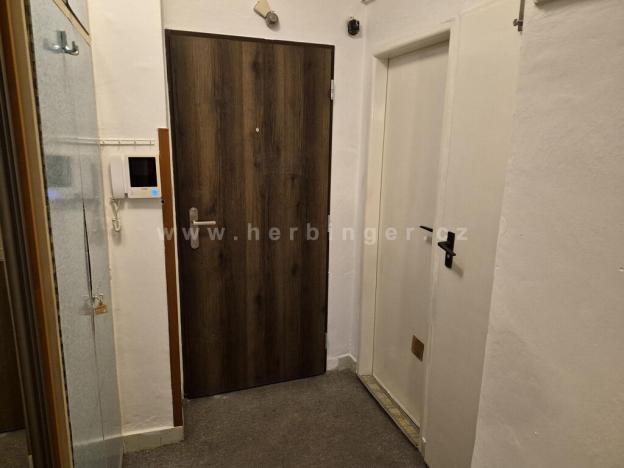 Prodej bytu 1+1, Ostrava - Poruba, nábřeží Svazu protifašistických bojovníků, 39 m2