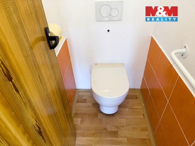 Prodej bytu 2+1, Jablonec nad Nisou - Jablonecké Paseky, Pasecké náměstí, 75 m2