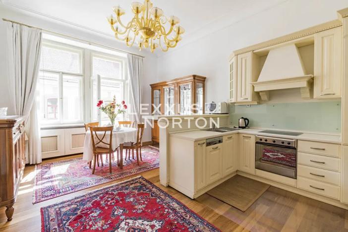 Pronájem bytu 3+kk, Praha - Nové Město, Truhlářská, 77 m2