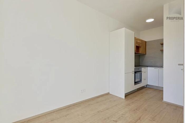 Pronájem bytu 1+kk, Brno, Trnkova, 23 m2