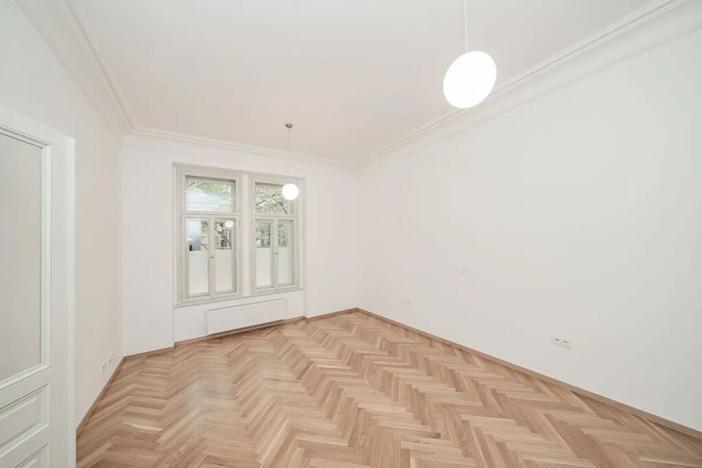 Pronájem bytu 2+kk, Praha - Vinohrady, Balbínova, 59 m2