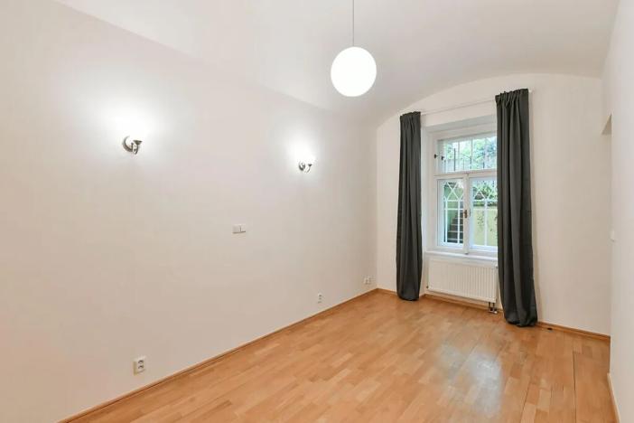 Pronájem bytu 3+1, Praha - Vinohrady, Mánesova, 118 m2