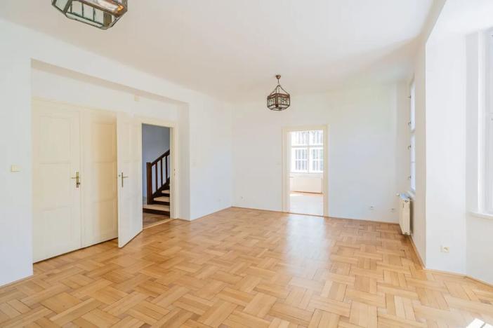 Pronájem vily, Praha - Střešovice, Cukrovarnická, 227 m2