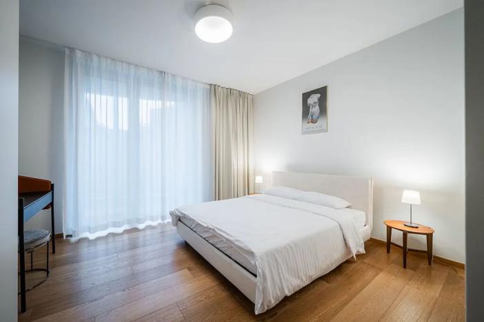 Pronájem bytu 2+kk, Praha - Smíchov, Holečkova, 77 m2