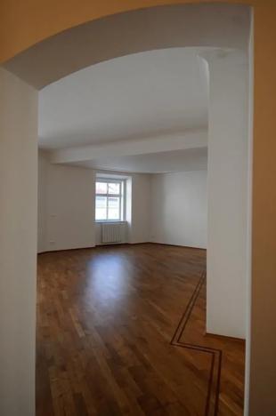 Pronájem bytu 4+1, Praha - Malá Strana, Vlašská, 187 m2