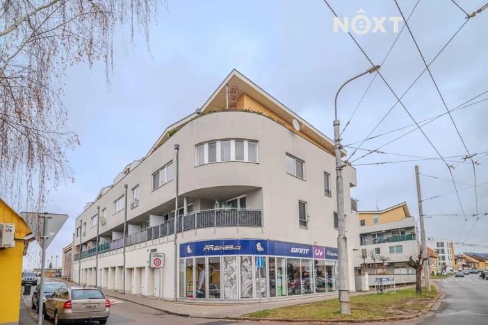 Prodej bytu 3+kk, České Budějovice, Suchovrbenské nám., 84 m2