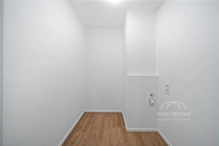 Pronájem bytu 2+kk, Praha - Chodov, Líbalova, 55 m2