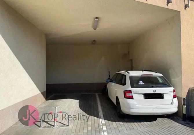 Prodej garáže, Praha - Hostivař, 25 m2