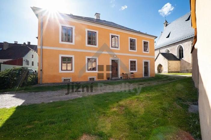 Prodej rodinného domu, Rožmberk nad Vltavou, 198 m2