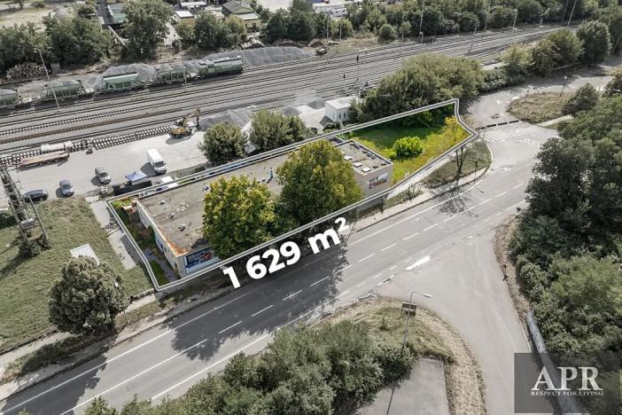 Prodej obchodního prostoru, Uherský Brod, 656 m2