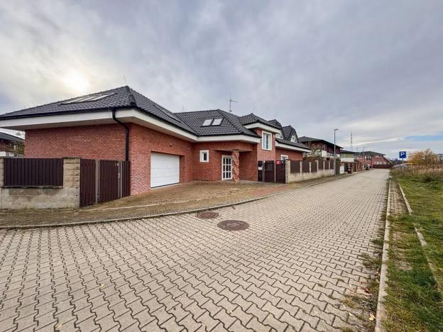 Prodej vily, Praha, Do podkovy, 408 m2