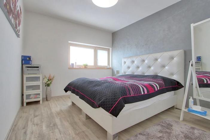 Pronájem rodinného domu, Sulice, Osiková, 260 m2