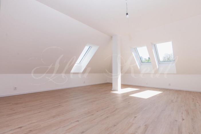 Prodej bytu 4+kk, Ostopovice, B. Němcové, 170 m2