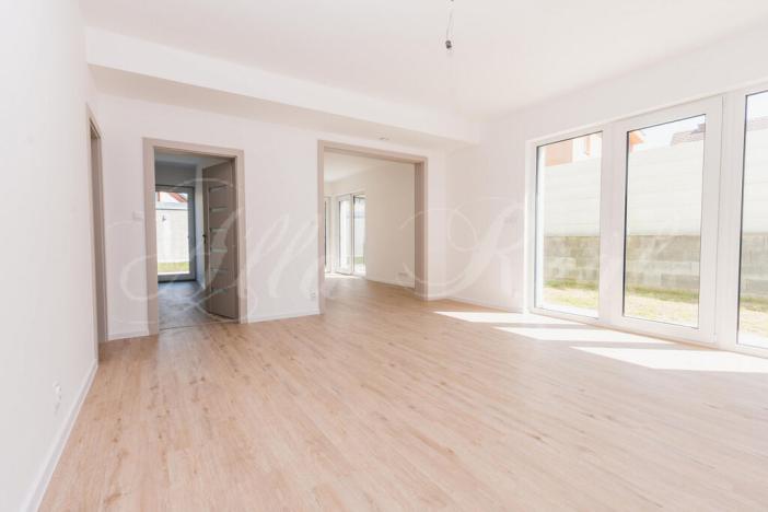 Prodej bytu 4+kk, Ostopovice, B. Němcové, 90 m2