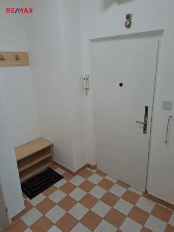 Pronájem bytu 1+1, Praha - Břevnov, Pod Marjánkou, 40 m2