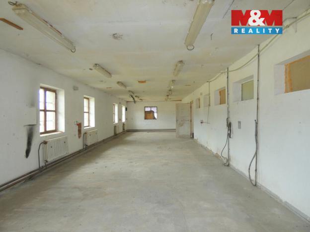 Prodej rodinného domu, Miskovice - Bylany, 643 m2