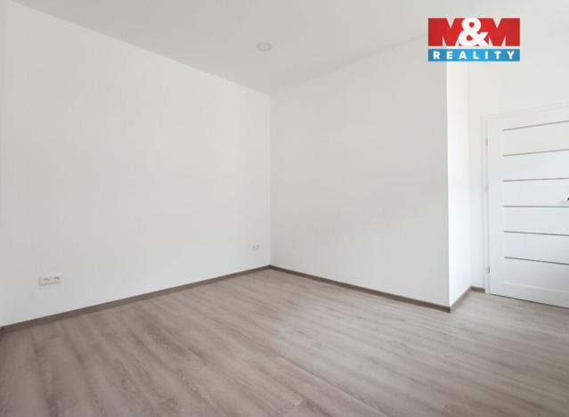Pronájem bytu 2+kk, Česká Lípa, Jiráskova, 42 m2
