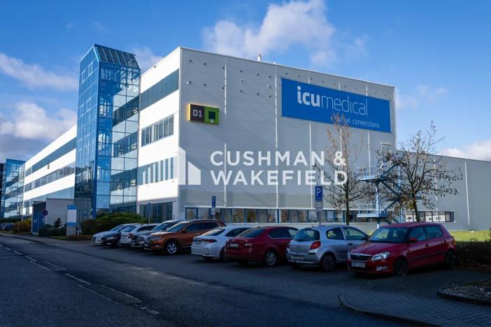 Pronájem výrobních prostor, Hranice, Olomoucká, 12073 m2