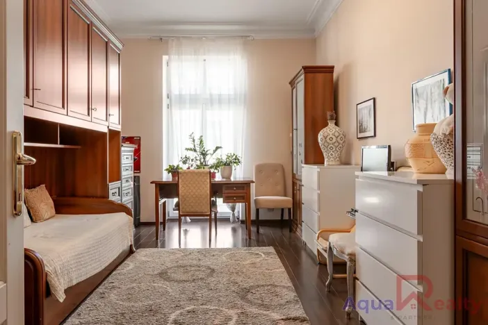 Pronájem bytu 4+kk, Karlovy Vary, Zeyerova, 124 m2