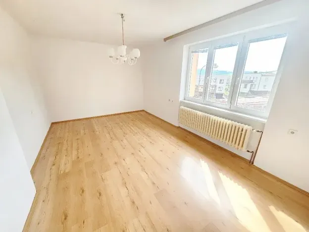 Prodej bytu 3+1, Pacov, Nádražní, 73 m2