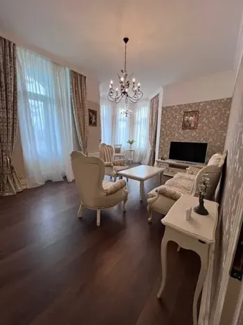 Prodej bytu 4+1, Karlovy Vary, Krále Jiřího, 120 m2