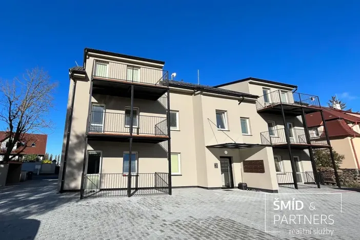 Prodej bytu 3+kk, Velim, Palackého, 66 m2