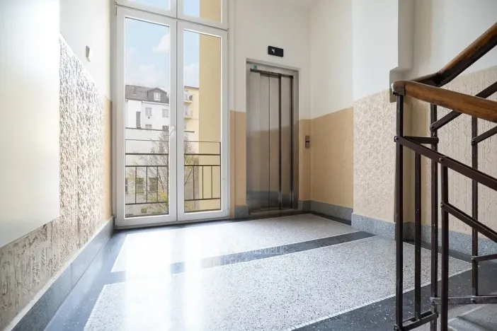 Pronájem bytu 2+kk, Praha - Žižkov, Jičínská, 66 m2