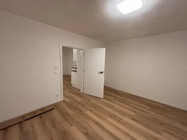 Pronájem bytu 2+kk, Liberec, Jabloňová, 58 m2