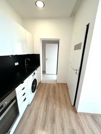 Pronájem bytu 2+kk, Praha - Zličín, Strojírenská, 40 m2
