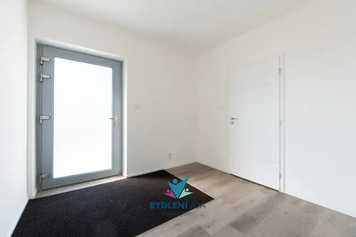 Prodej rodinného domu, Dubí, V Aleji, 206 m2