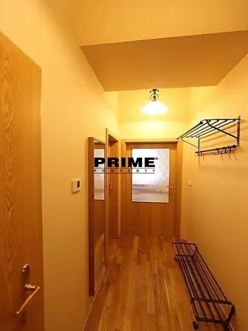 Pronájem bytu 3+kk, Praha - Vinohrady, Na Kozačce, 60 m2