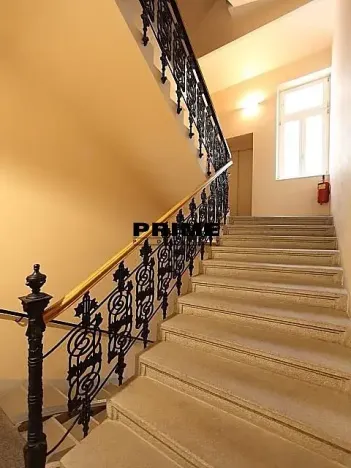 Pronájem bytu 3+kk, Praha - Vinohrady, Na Kozačce, 60 m2